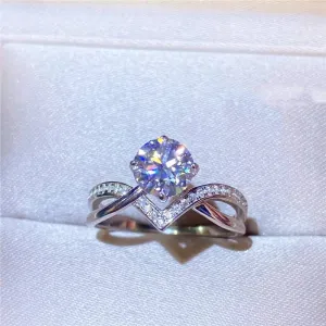 1.0 Ct Round Cut Diamond VVS Four Claws Engagement Ring