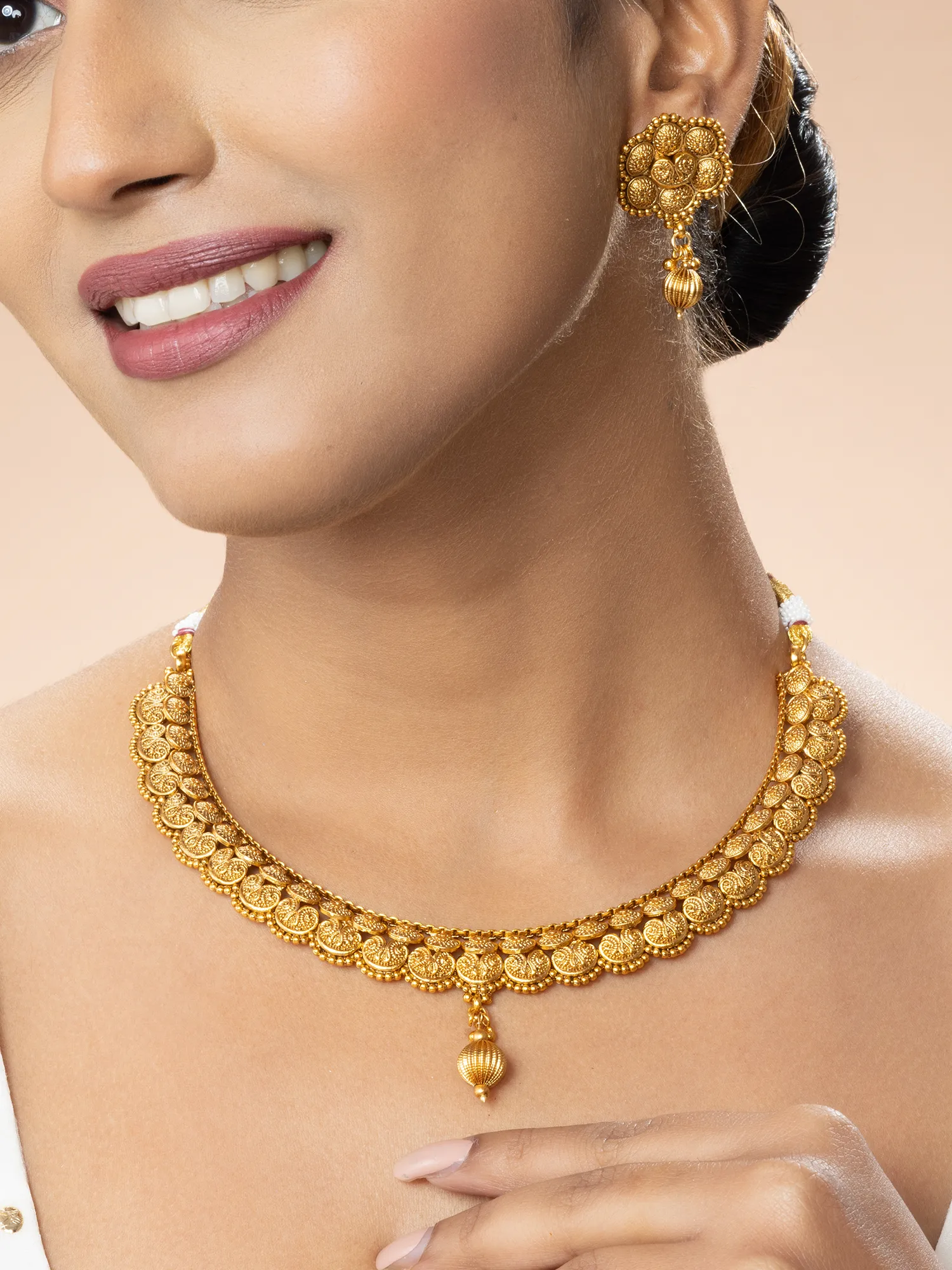 24K Gold Plated floral Design Necklace and Earrings Set