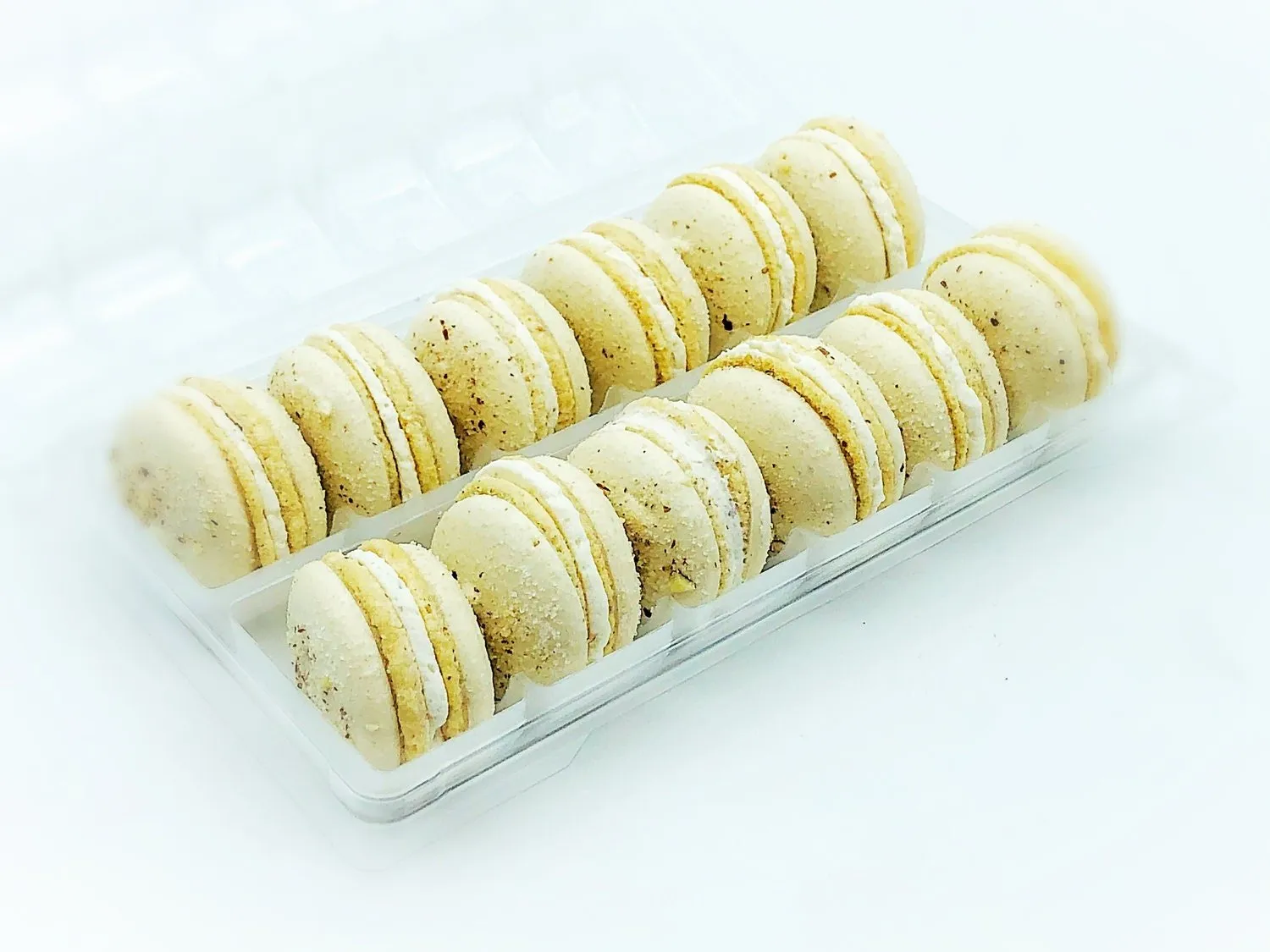 Almond Vegan Macarons