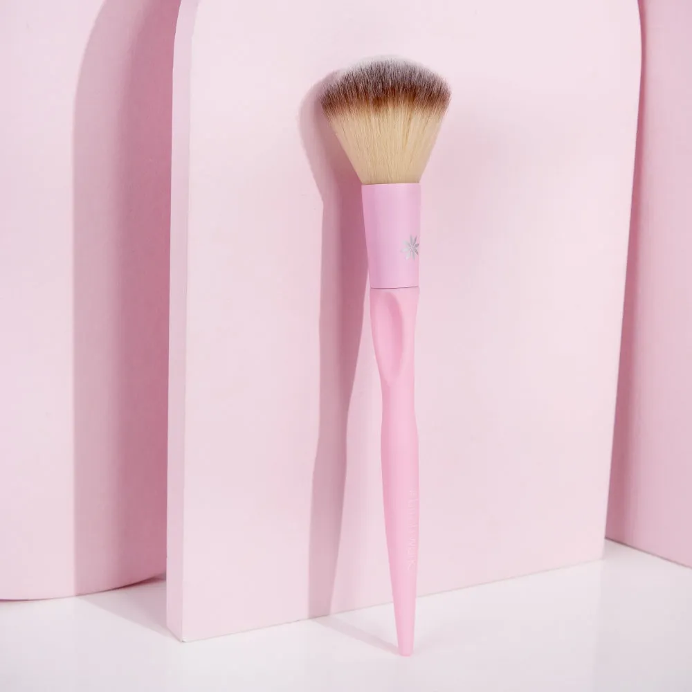 Brushworks HD Powder Blush Brush