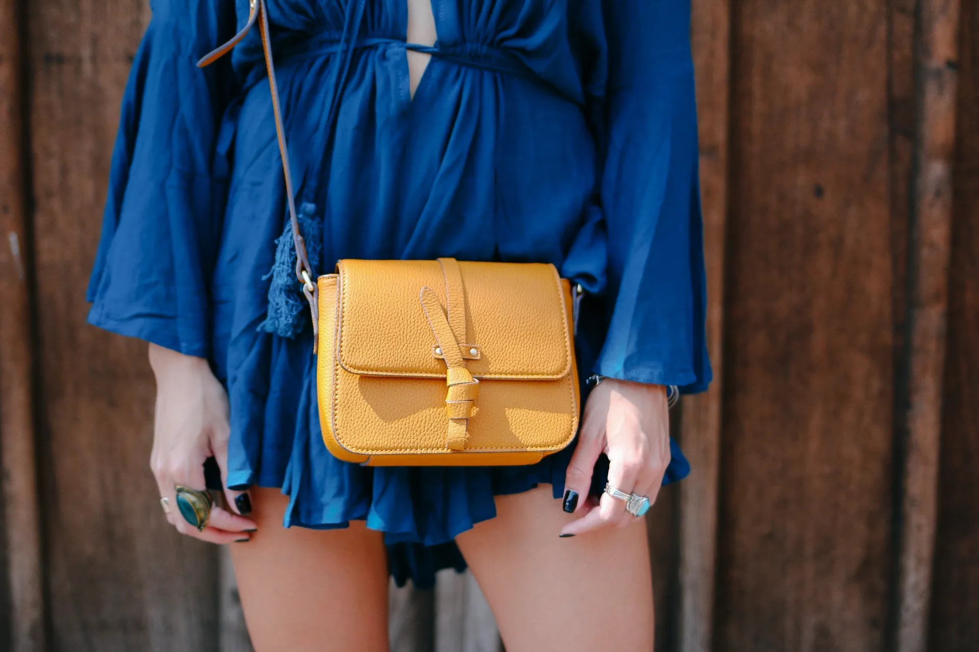 Coconut Island Crossbody in Mustard