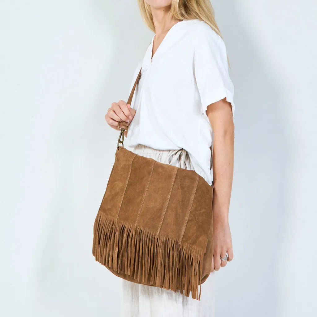 Fringe suede shoulder bag wholesale