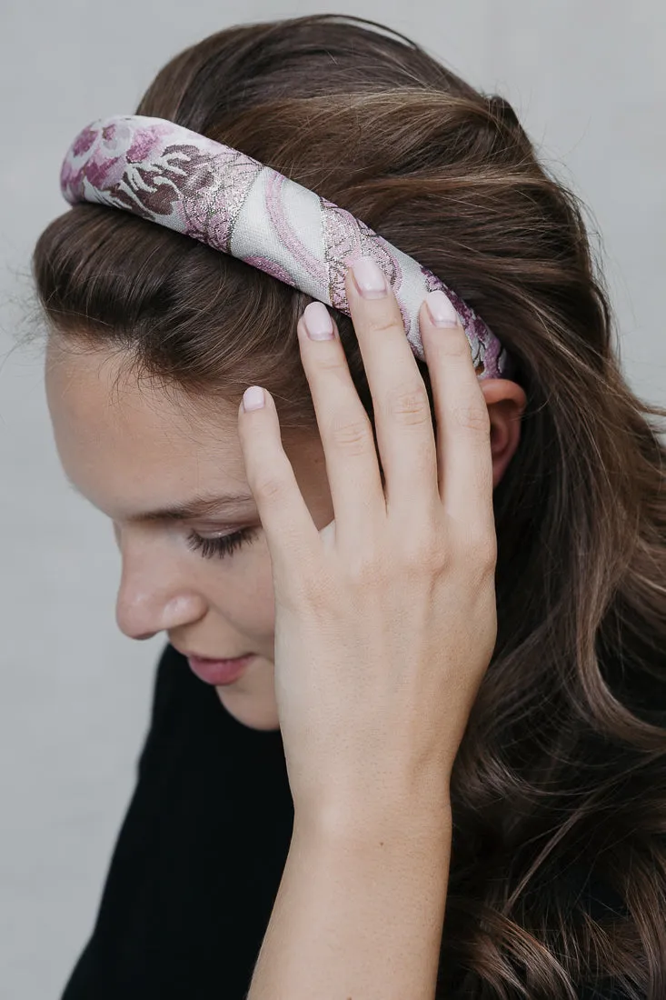 GOLDEN PUFF HAIRBAND