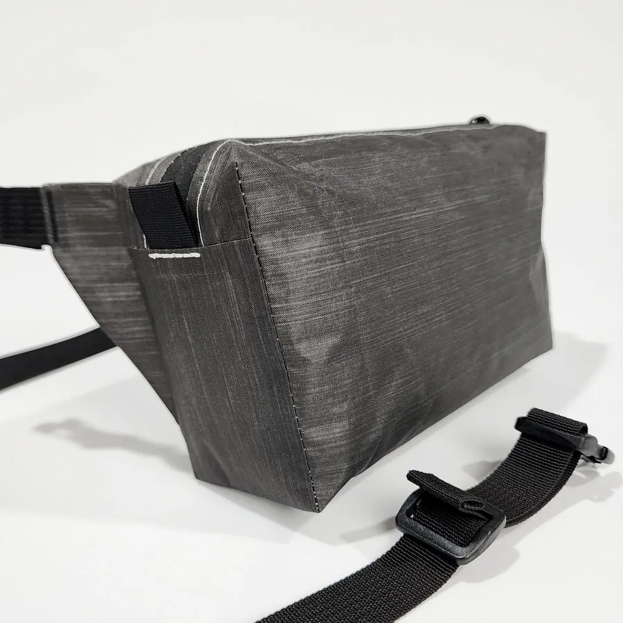 High Tail Designs - The Ultralight Fanny Pack "Ink"