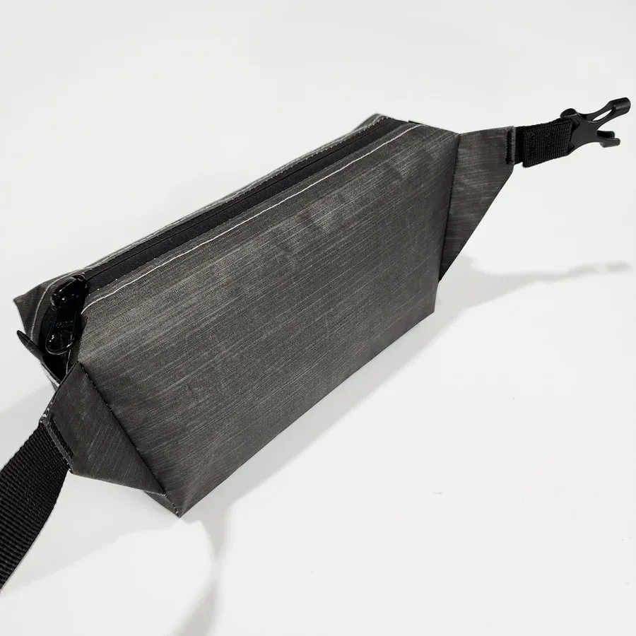 High Tail Designs - The Ultralight Fanny Pack "Ink"