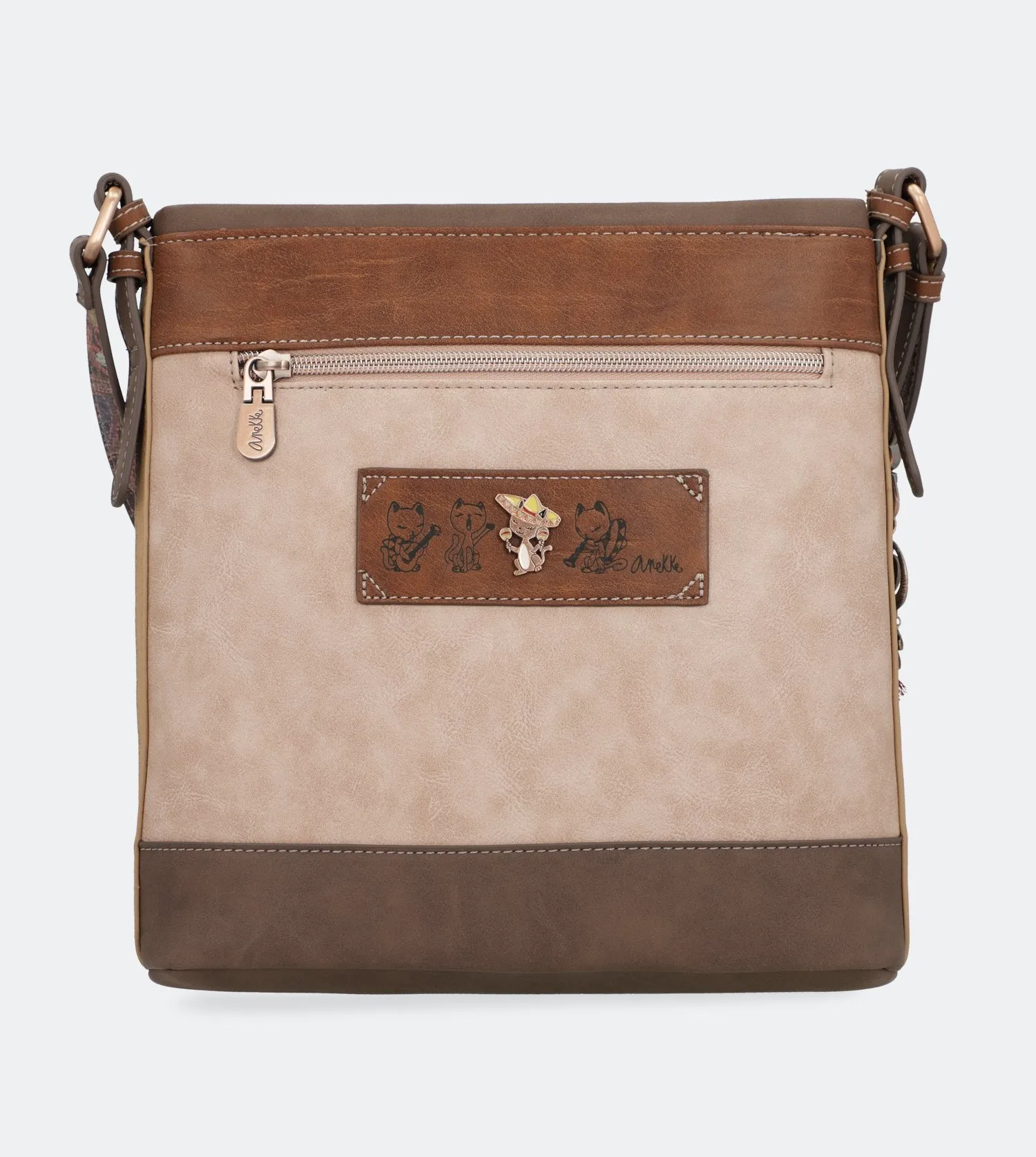 Ixchel Crossbody bag with a zip