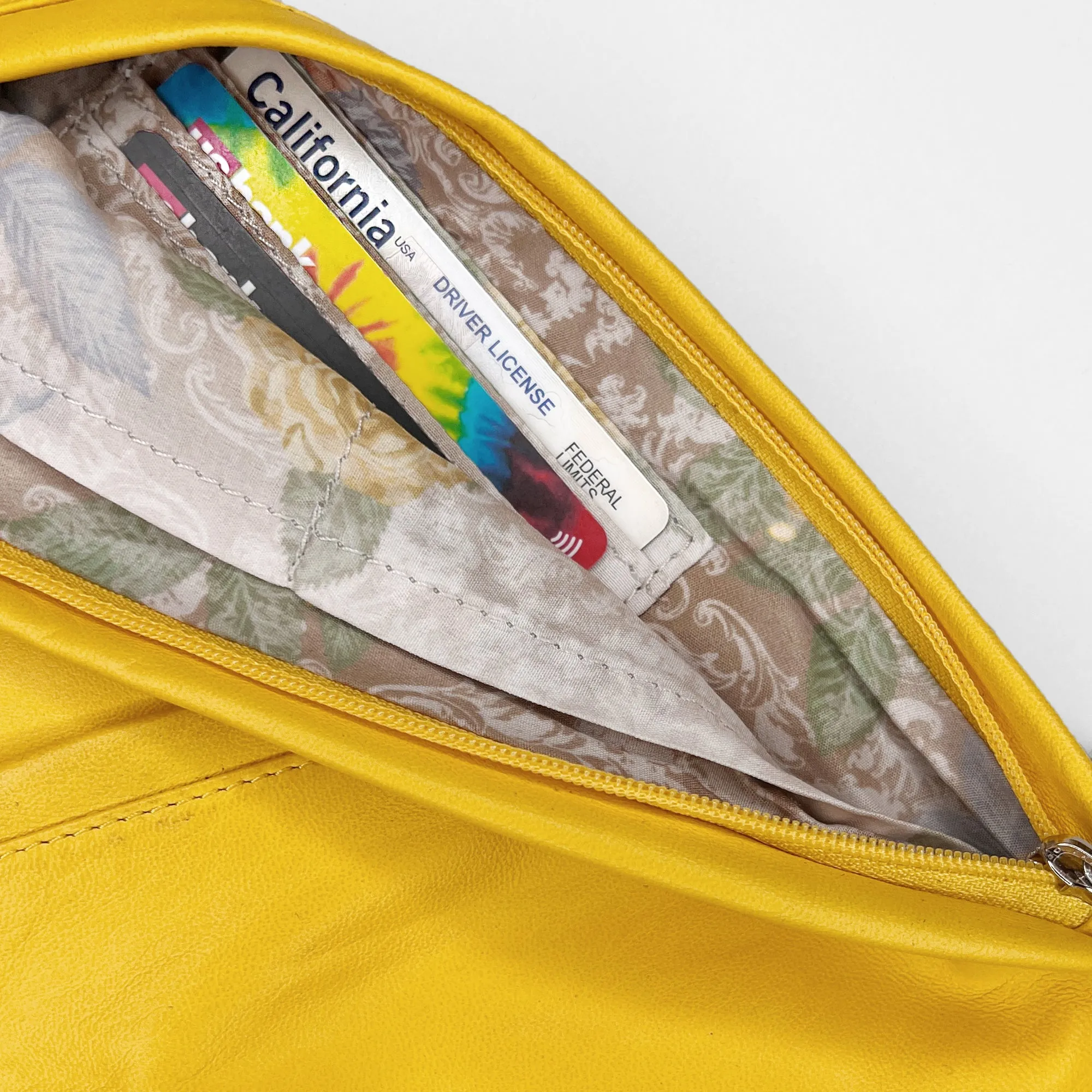 (LIVE) Limoncello Leather Sash Bag