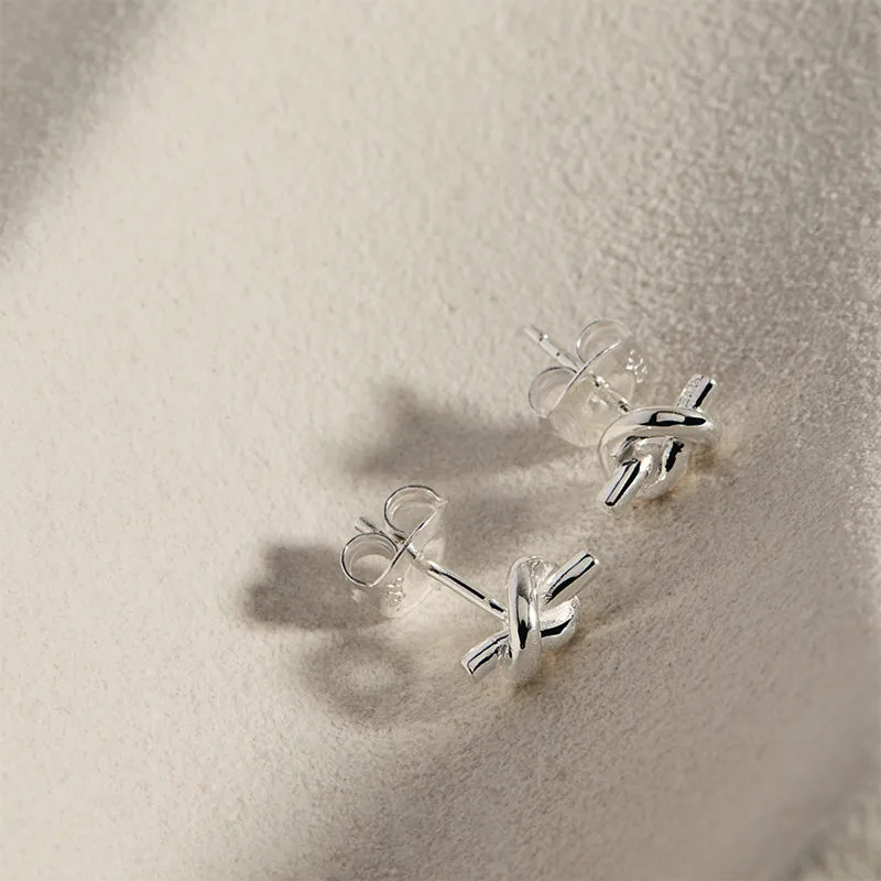 NATURES KNOT STUDS