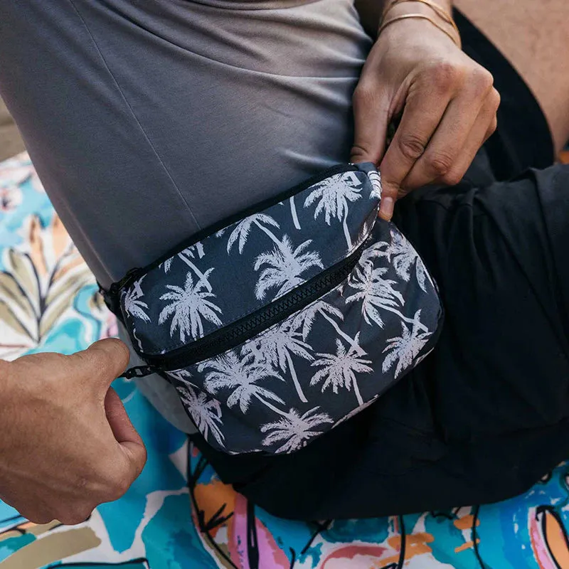 Nomadix Bunch Palms Black | Fanny Pack