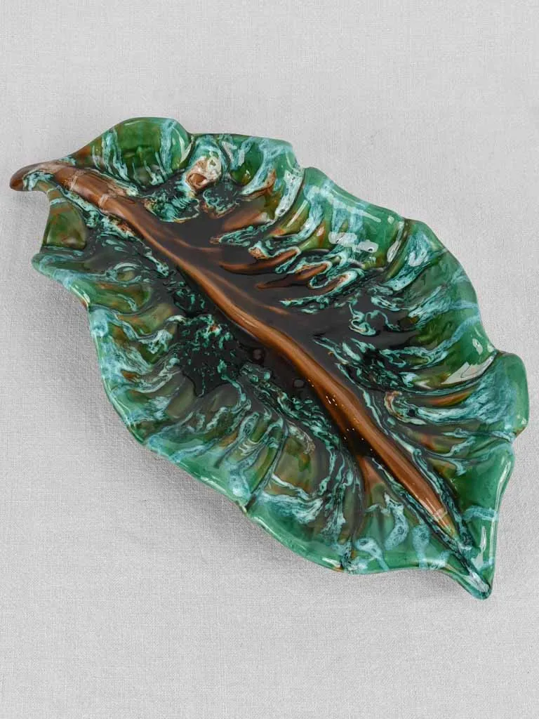 Platter, ceramic, leaf-shaped, large 11" x 20¾"