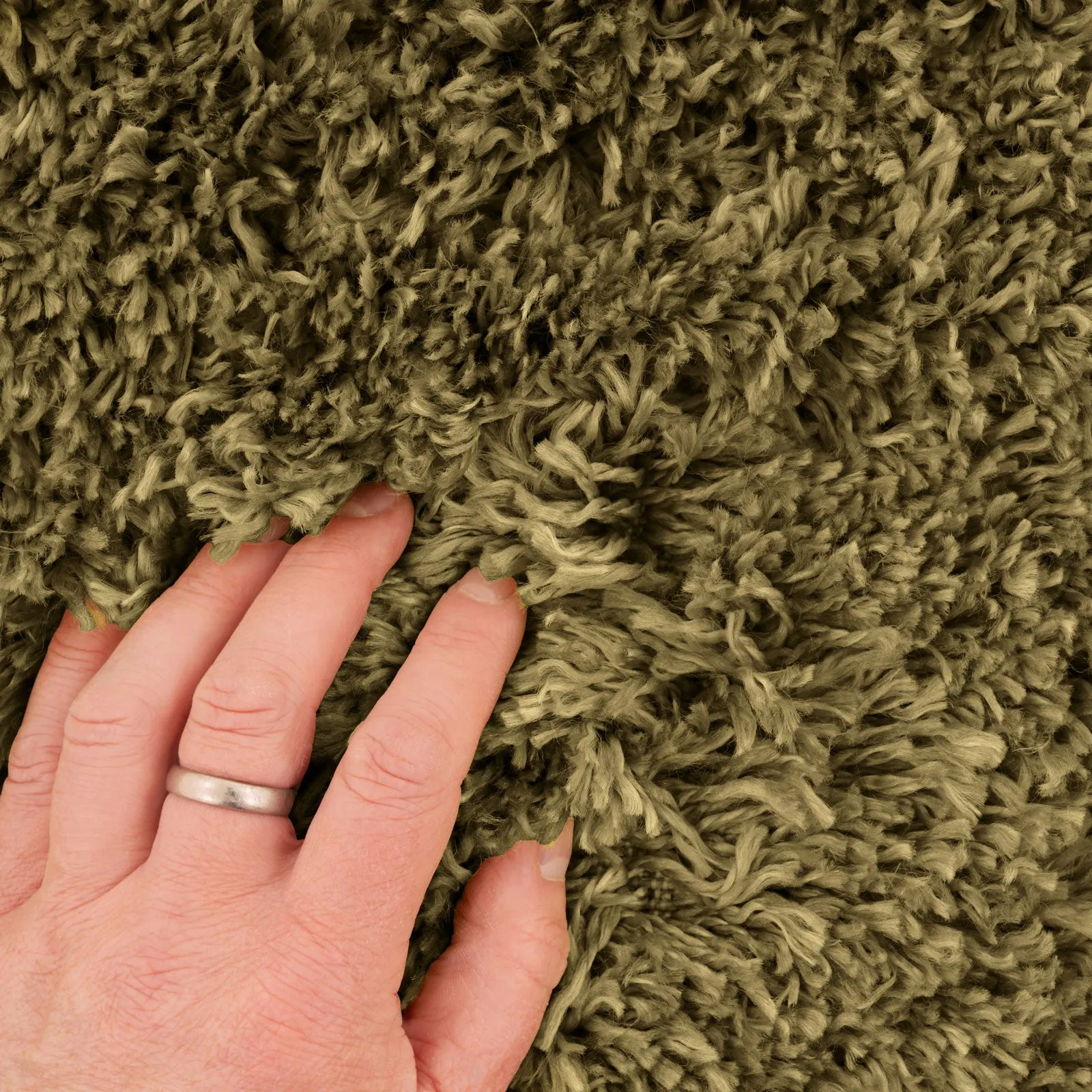 Super Soft Luxury Olive Green Shaggy Rug