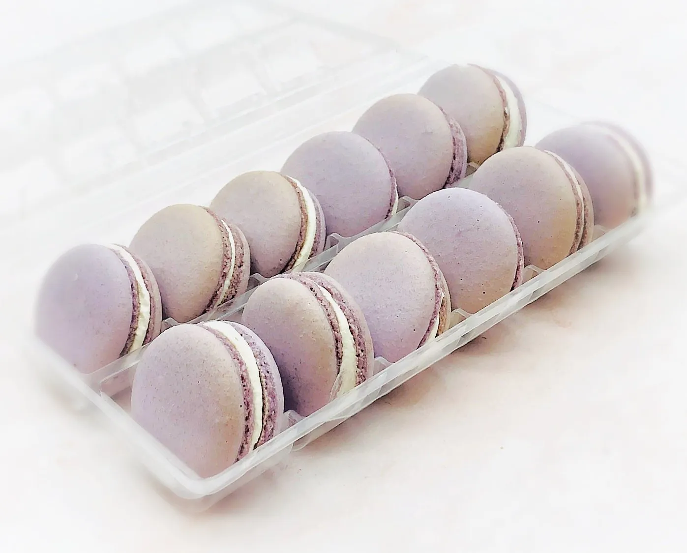 Vegan Balsamic Fig Macarons